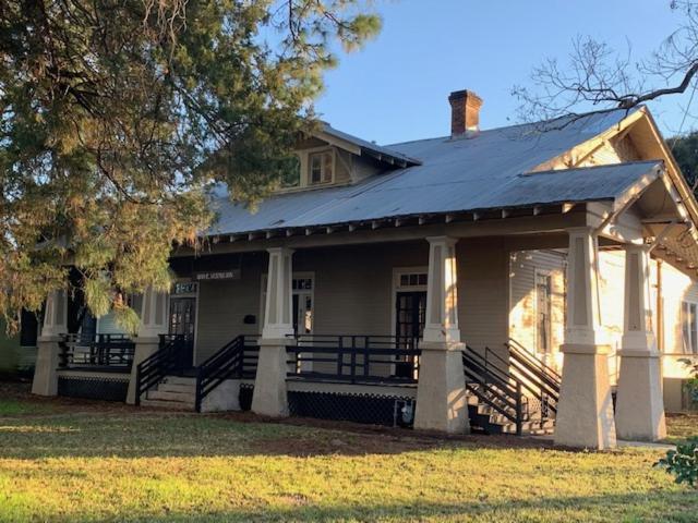 Maison Freetown Bed & Breakfast Lafayette Exterior photo